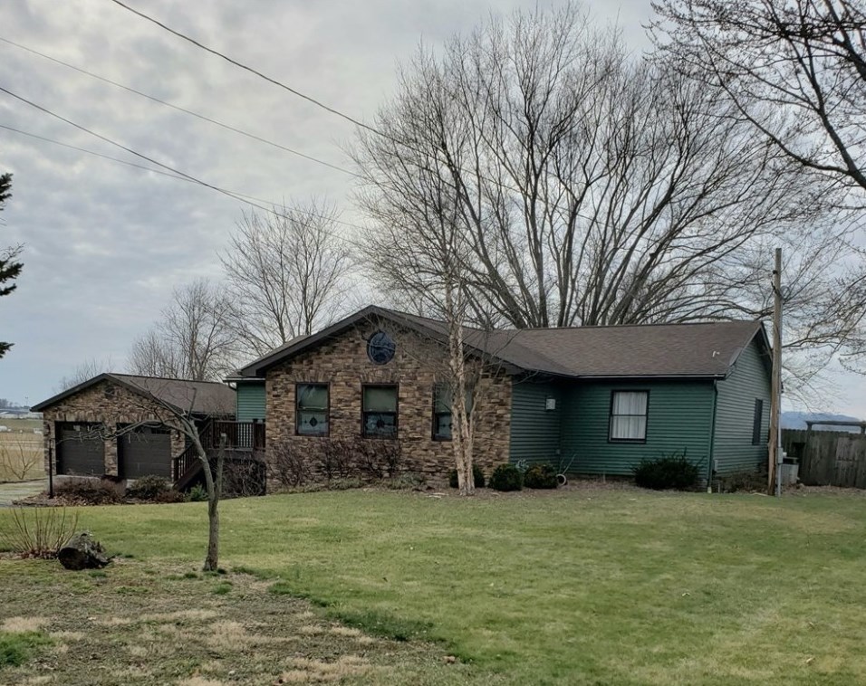 5621 State Route 981, Latrobe, PA 15650-5303