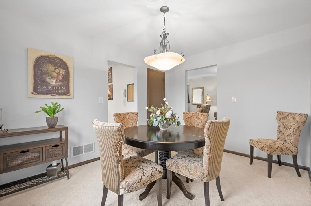 181 Paul St, Washington PA  15301-1444 exterior