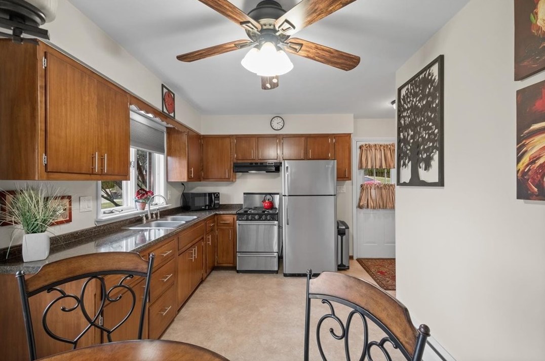 181 Paul St, Washington PA  15301-1444 exterior