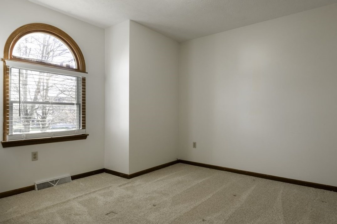 3583 Tiffany Ln, Hermitage PA  16148-6013 exterior