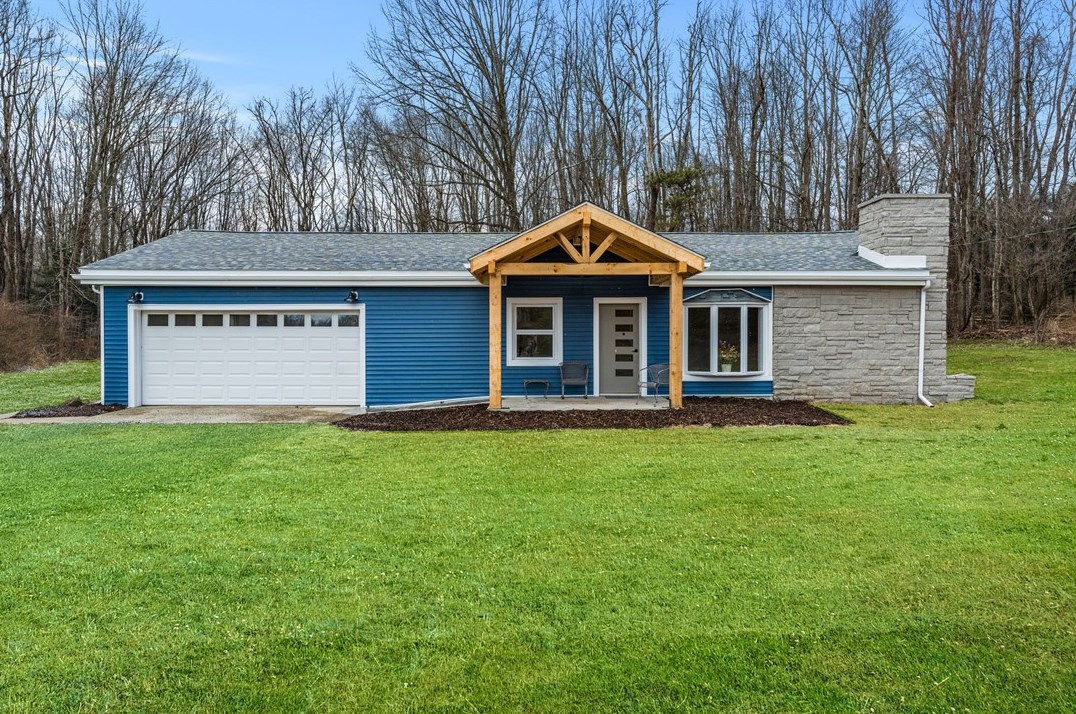 845 Orchard Rd, Mercer, PA 16137-2731