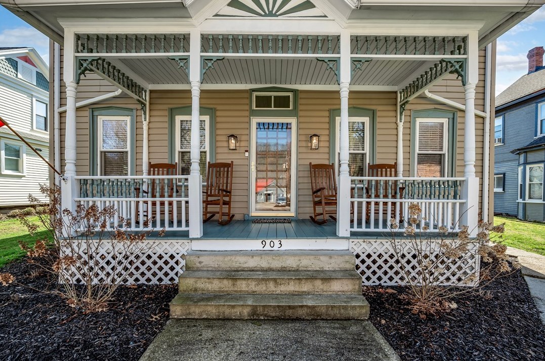 903 Purdum St, East Brady, PA 16028-1121