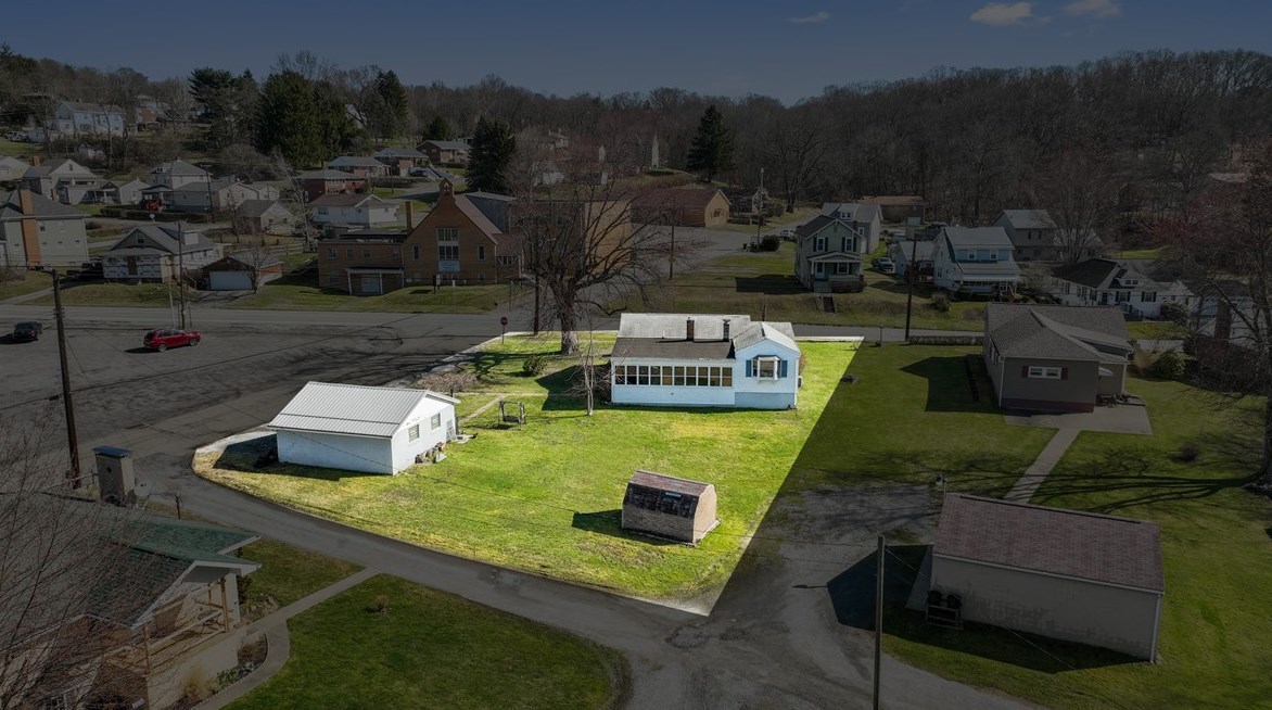 4700 Rochester Rd, New Brighton, PA 15066