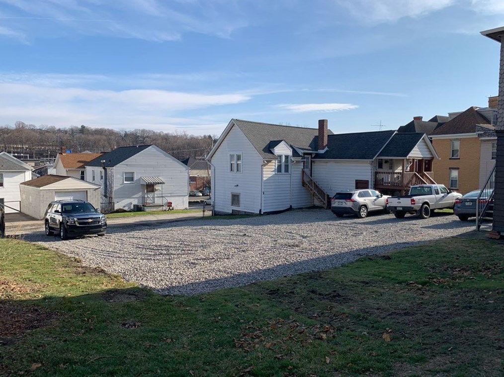 107 Arch Ave, Greensburg, PA 15601-2518