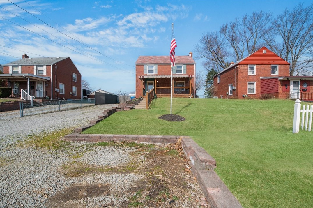 719 Clearview Dr, Verona, PA 15147-2934