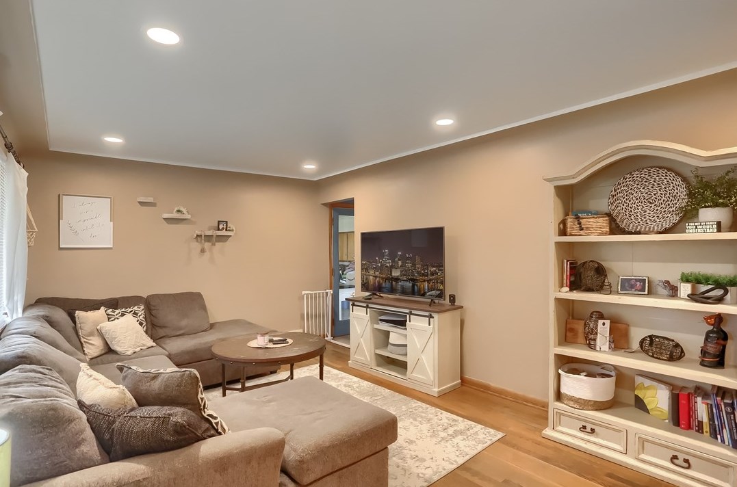 1518 Herrick St, New Castle, PA 16101
