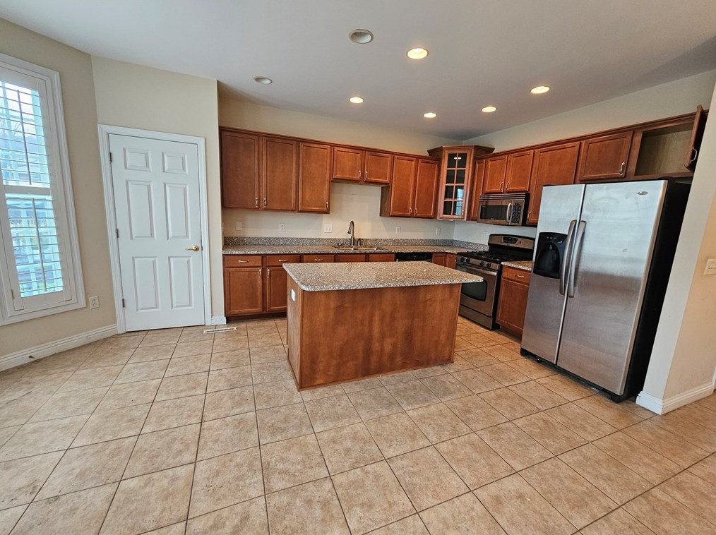 307 Princeton Dr, Seven Fields, PA 16046-2363