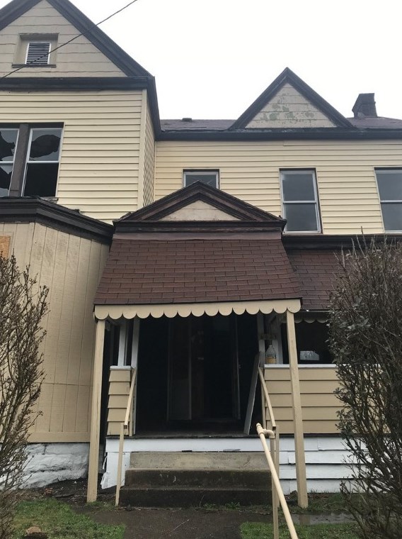 6621 Tennis St, Pittsburgh, PA 15206