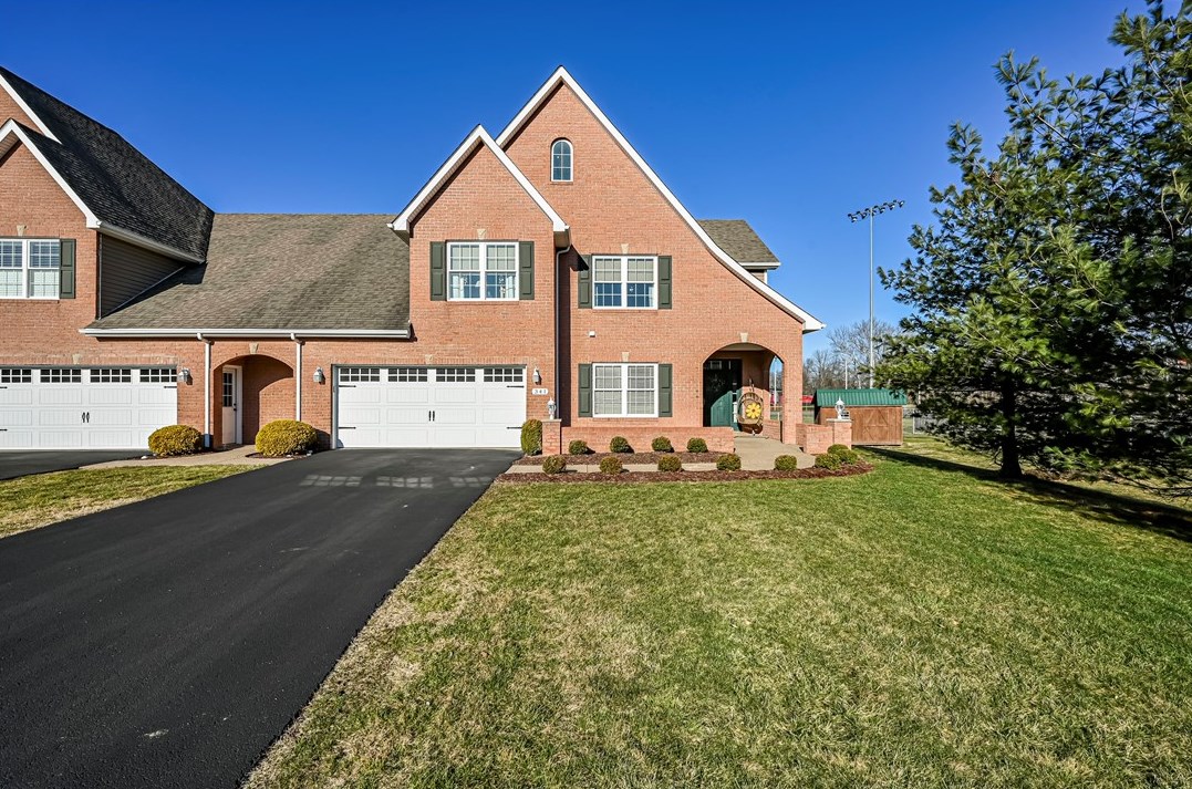 341 Village Ct, Ligonier, PA 15658-1377