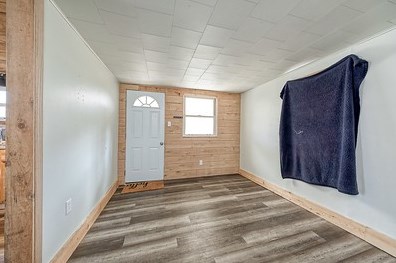 102 Hillcrest Ave, Polk, PA 16342