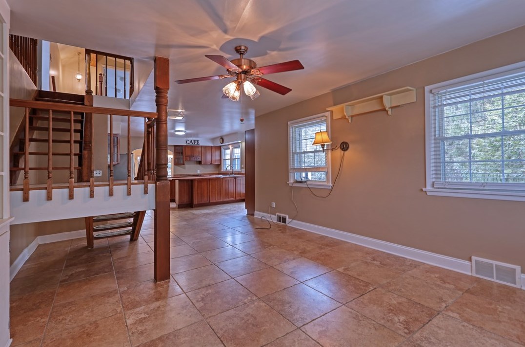 123 Creighton St, Beaver Falls PA  15010-1225 exterior