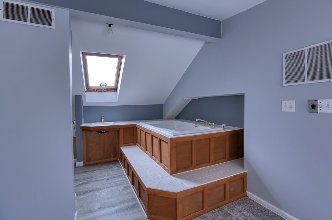 123 Creighton St, Beaver Falls PA  15010-1225 exterior