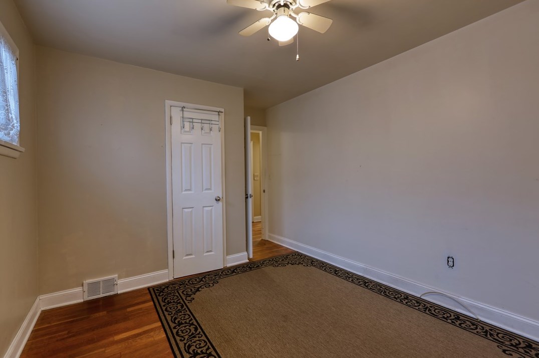 123 Creighton St, Beaver Falls PA  15010-1225 exterior