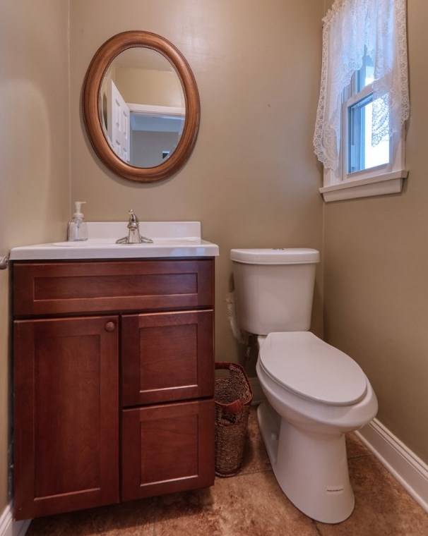 123 Creighton St, Beaver Falls PA  15010-1225 exterior