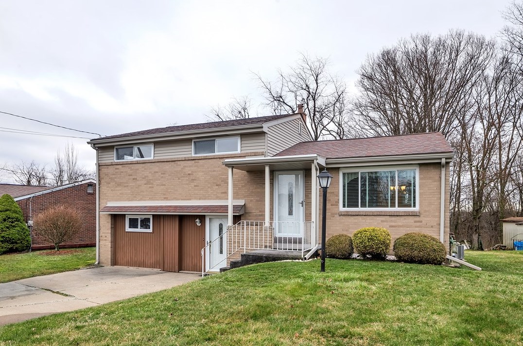 331 Marbury Dr, North Huntingdon, PA 15642-1639