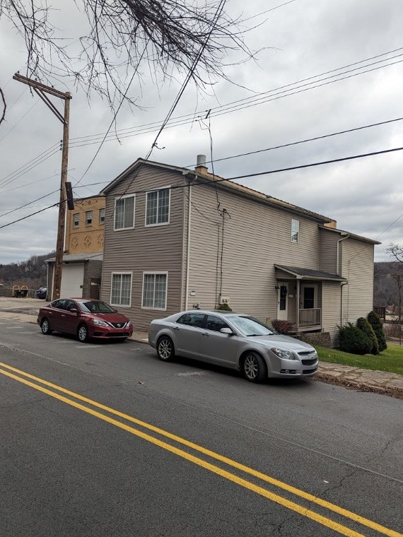 415 Wall Ave, Wall, PA 15148