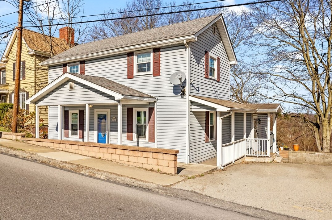 1781 Maiden St, Washington, PA 15301-3168