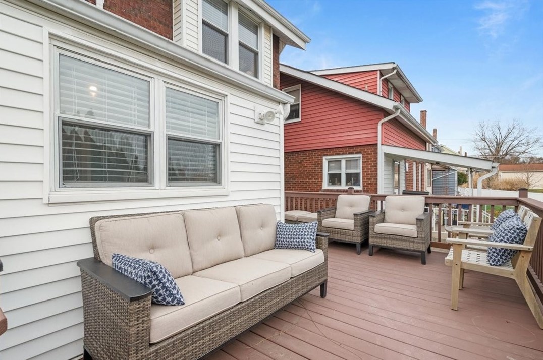 1434 Morningside Ave, Pittsburgh PA  15206-1329 exterior