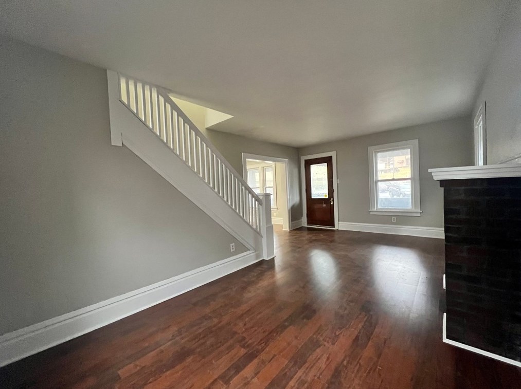 6 Mahoning Ave, New Castle, PA 16102