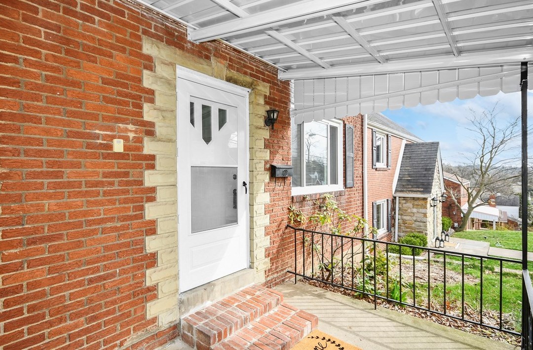 403 Fernhill Ave, Pittsburgh, PA 15226-1317