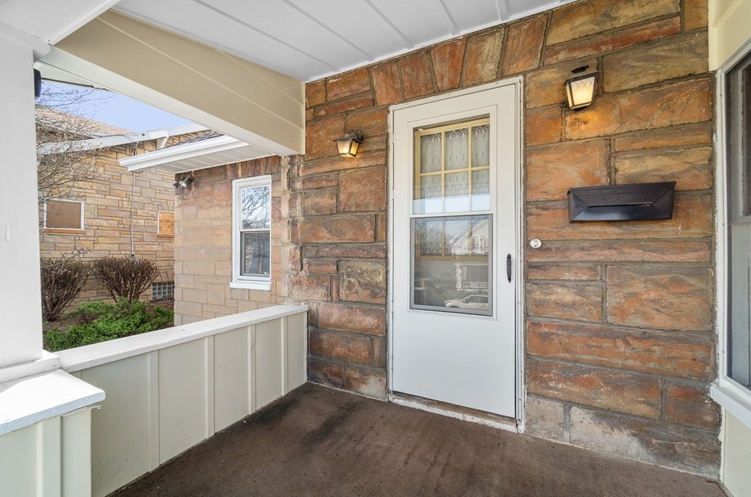 240 Tyler Ave, Washington, PA 15301-3837