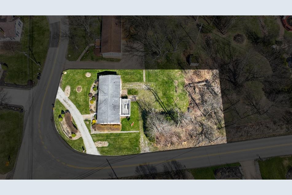 476 CecilHenderson Rd, Cecil, PA 15321 MLS 1644760 Coldwell Banker