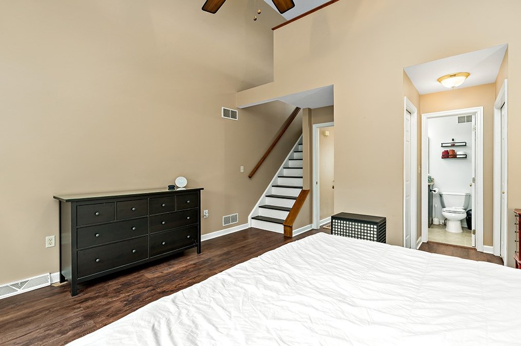 44 18 St, Pittsburgh PA 15222-4401 exterior