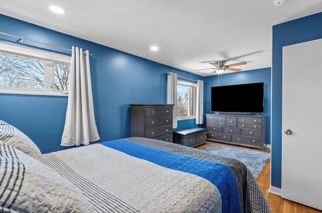 2745 Orlando Pl, Pittsburgh PA  15235-4116 exterior