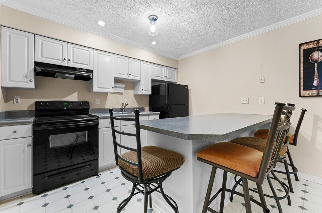 74 Lintel Dr, Canonsburg PA  15317-3645 exterior