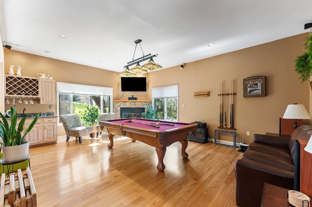 74 Lintel Dr, Canonsburg PA  15317-3645 exterior