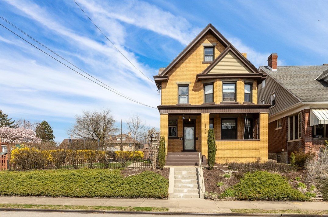 3950 Winshire St, Pittsburgh, PA 15212-1630