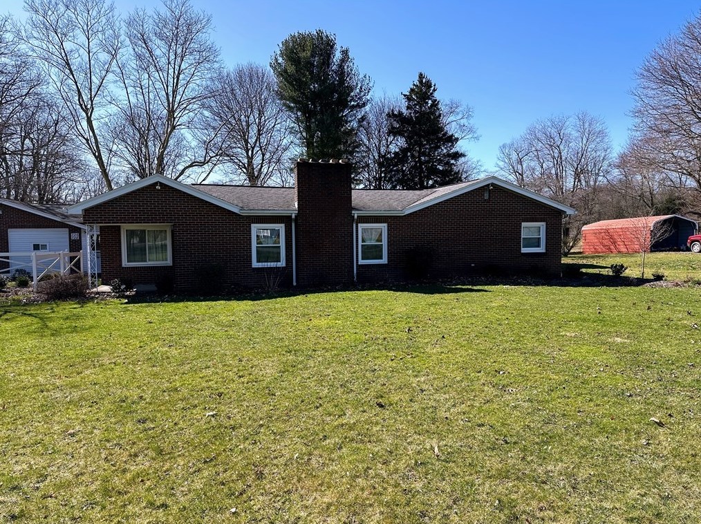 728 N Pike Rd, Cabot, PA 16023