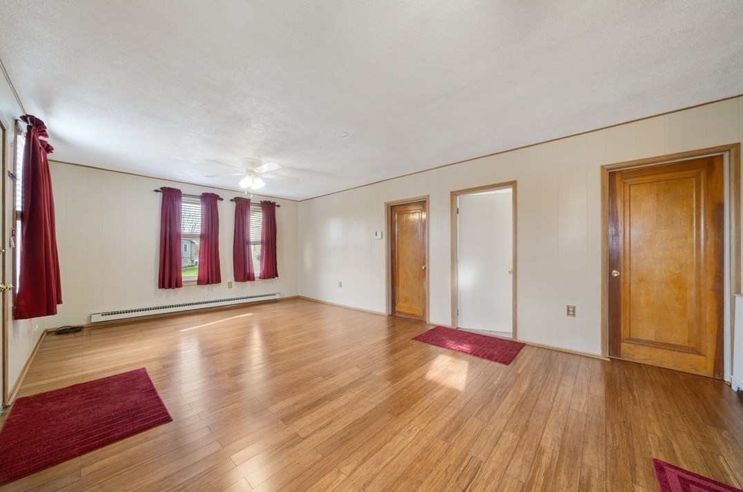 15 Rogers Dr, Latrobe, PA 15650