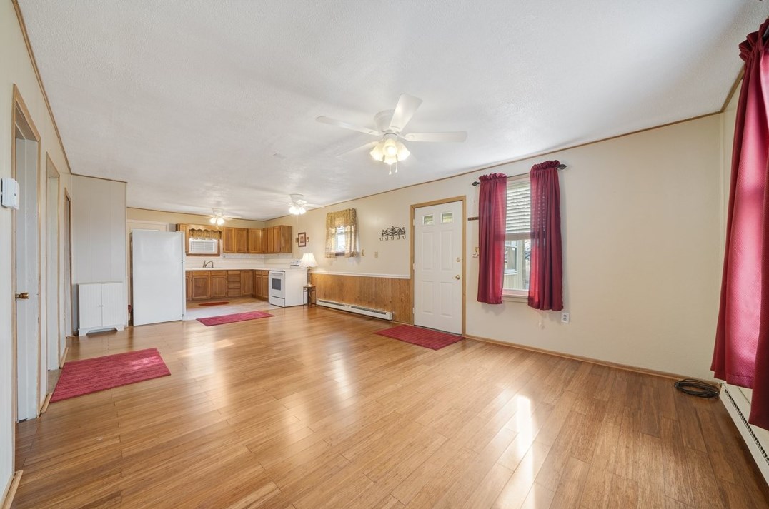 15 Rogers Dr, Latrobe PA  15650-1320 exterior