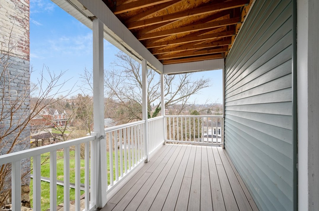 1820 Westmont Ave, Pittsburgh PA 15210-3853 exterior