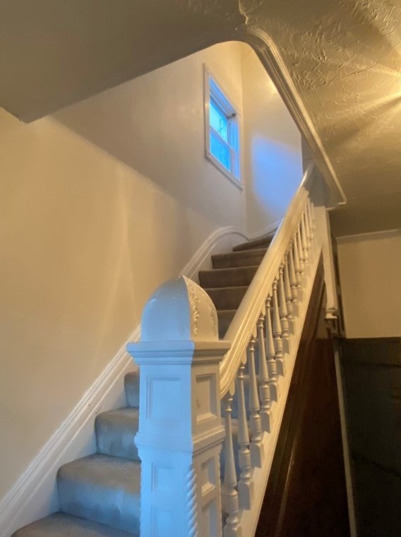 300 6th Ave, Collier Township, PA 15106-2310