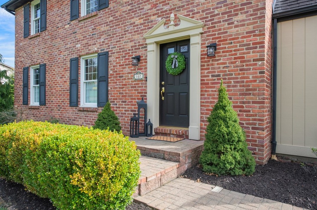 107 University Dr, Greensburg, PA 15601
