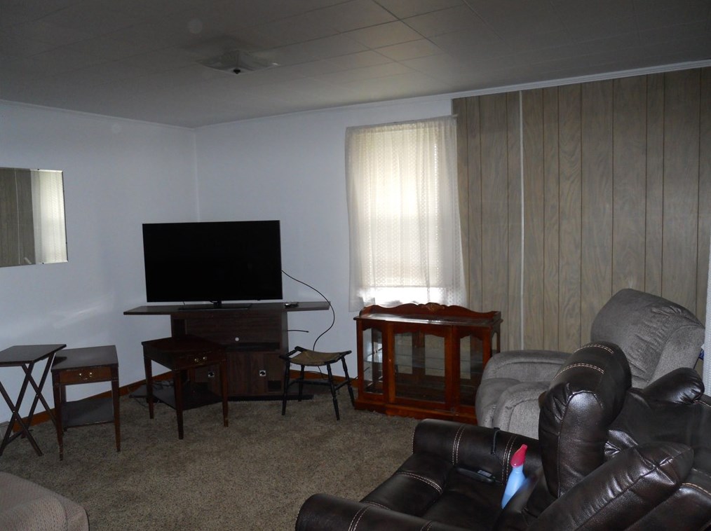 718 Highland Ave, Canonsburg, PA 15317