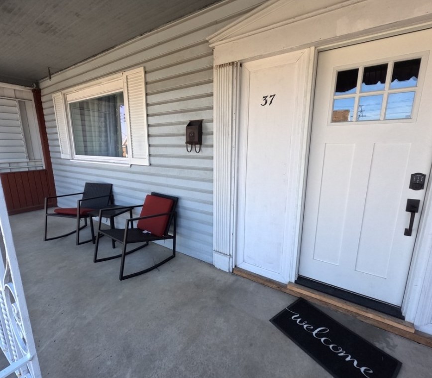 37 Cushman St, Pittsburgh, PA 15211