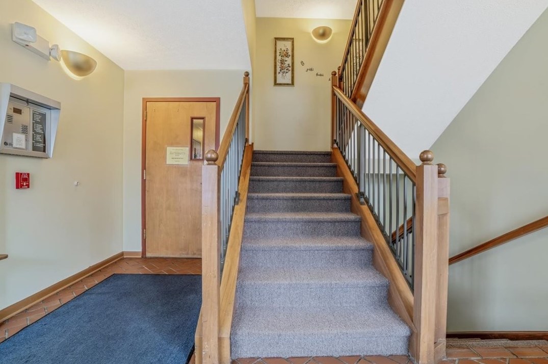 405 Dehaven Ct, Glenshaw, PA 15116-1761