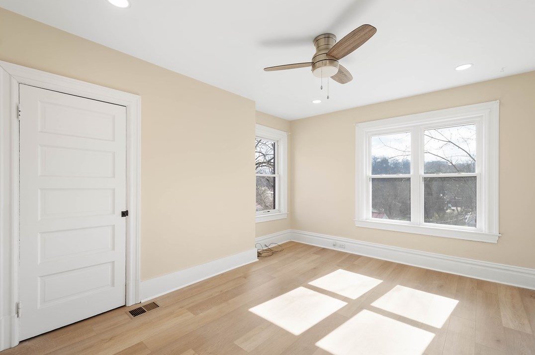 156 Linwood Ave, Pittsburgh PA 15205-3308 exterior