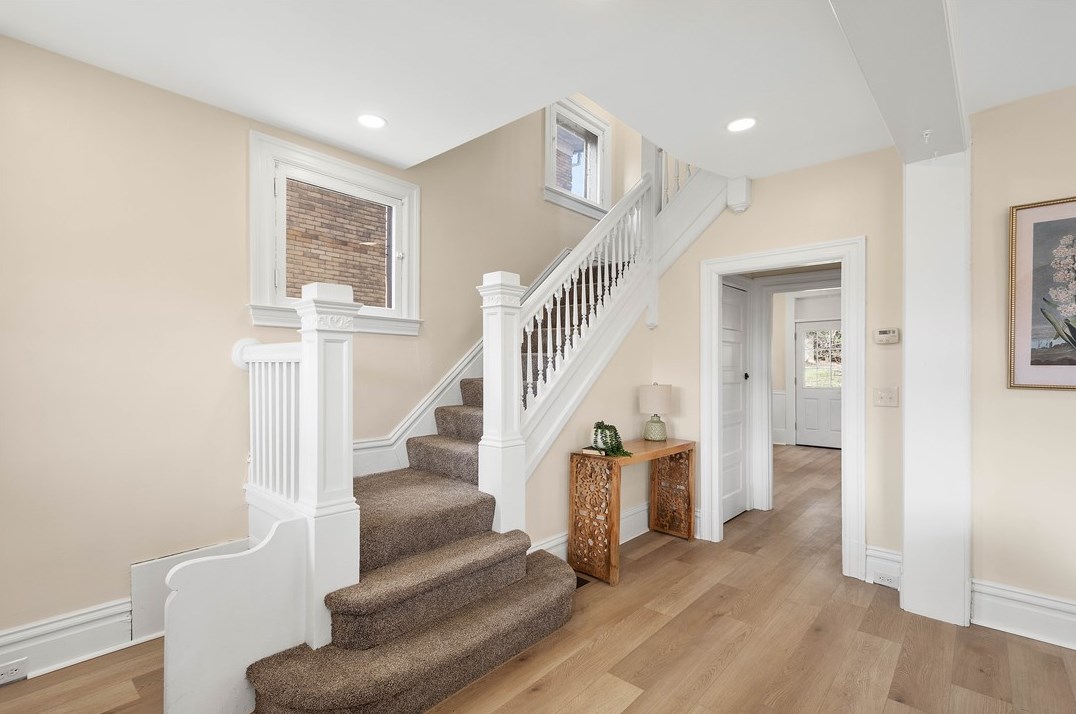 156 Linwood Ave, Pittsburgh PA 15205-3308 exterior