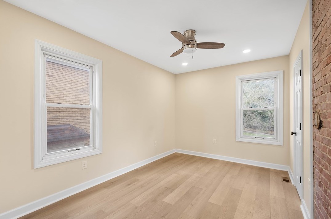 156 Linwood Ave, Pittsburgh PA 15205-3308 exterior