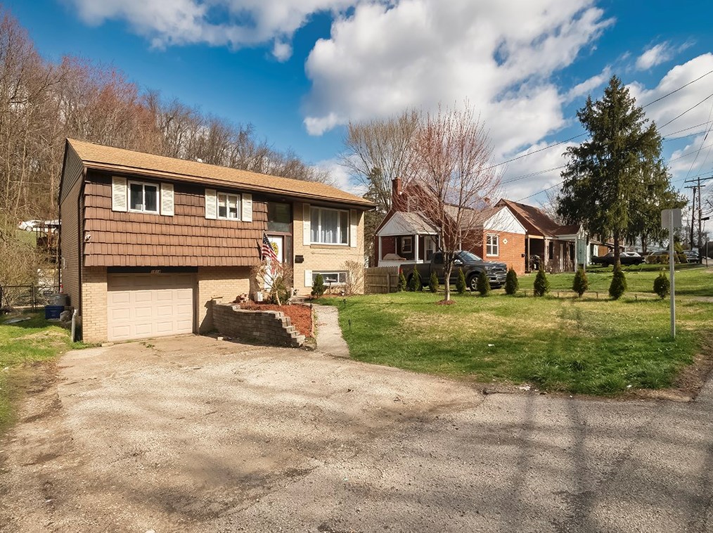1614 Homestead Duquesne Rd, Pittsburgh, PA 15122-3841