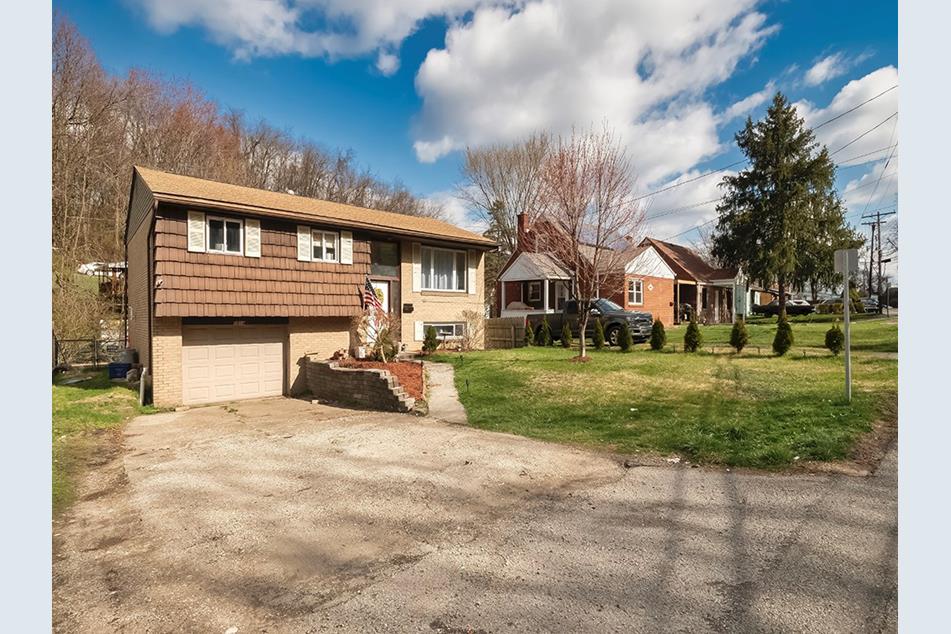 1614 Homestead Duquesne Rd, West Mifflin, PA 15122 MLS 1645556