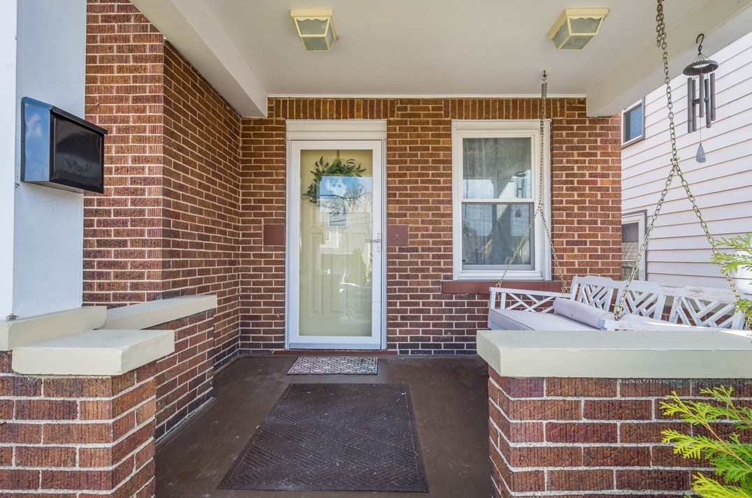 665 Gregg Ave, Bridgeville, PA 15017