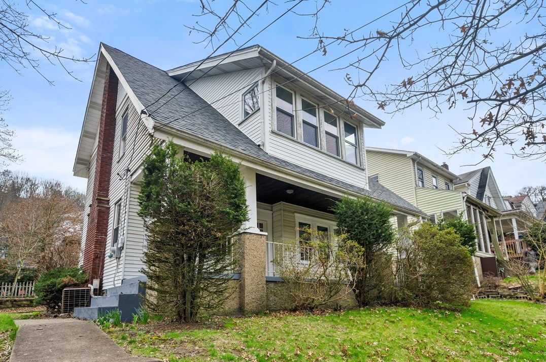 3 Greeley Ave, Pittsburgh, PA 15223-1714