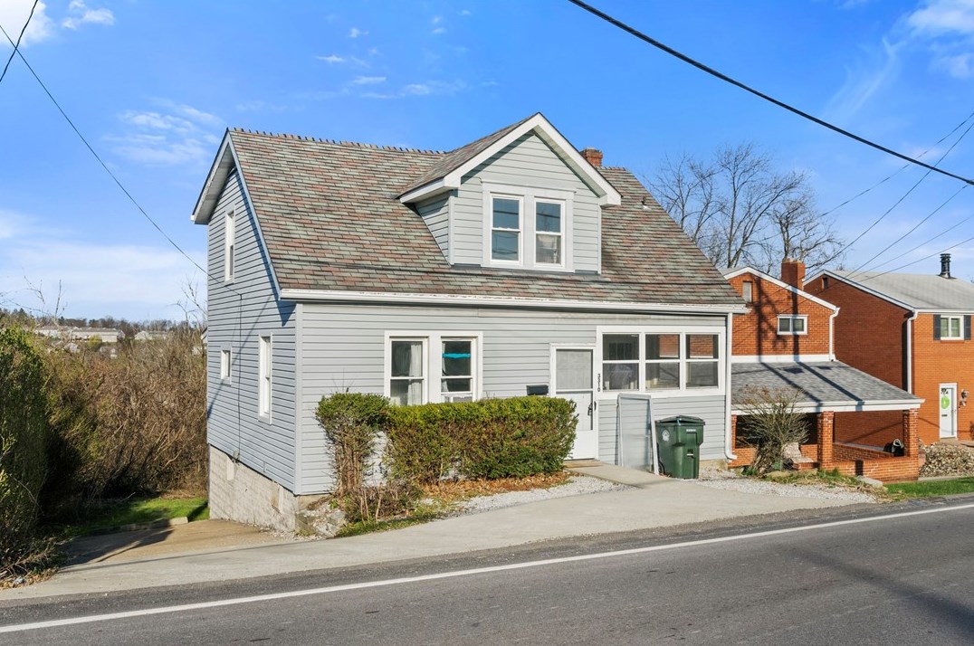 3310 Provost Rd, Pittsburgh, PA 15227-1163