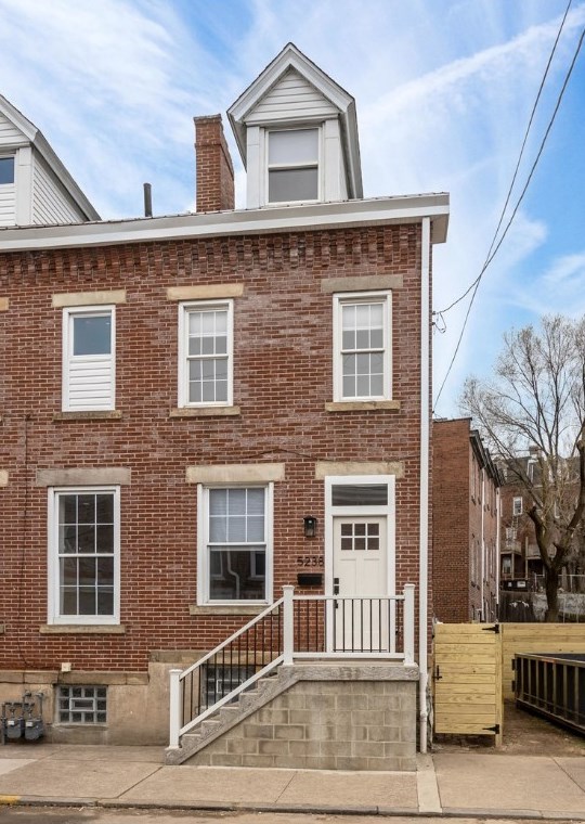 5240 Wickliff St #5238, Pittsburgh, PA 15201