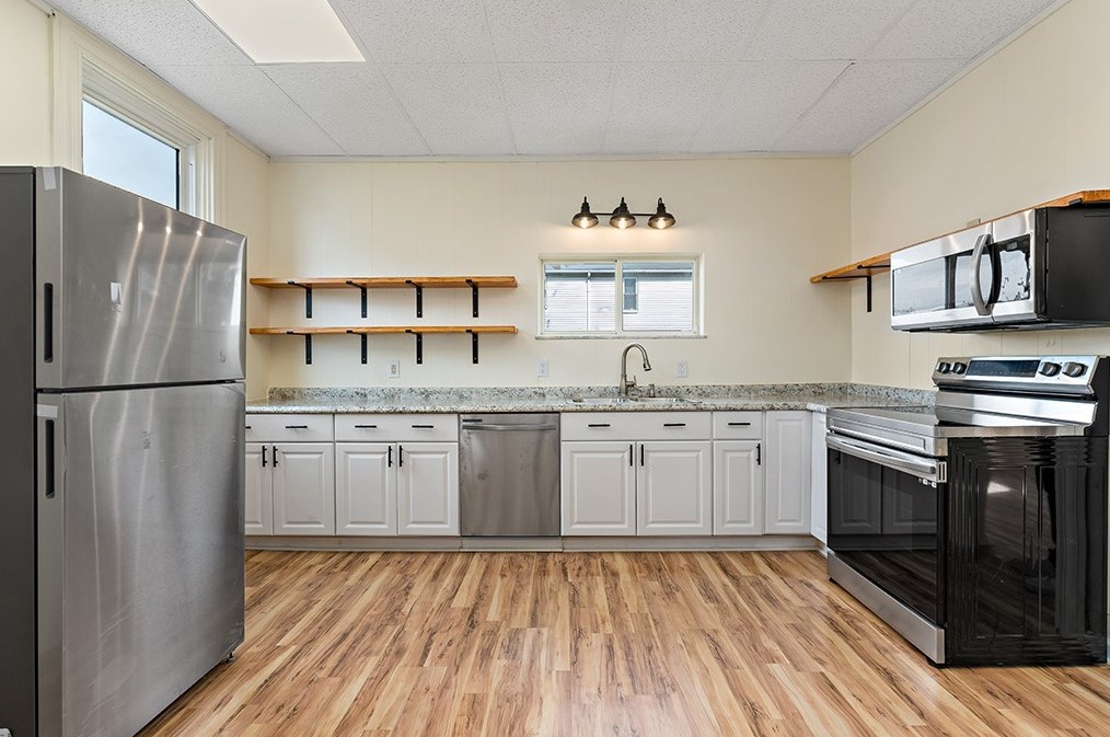 642 Ohio Ave, Glassport, PA 15045
